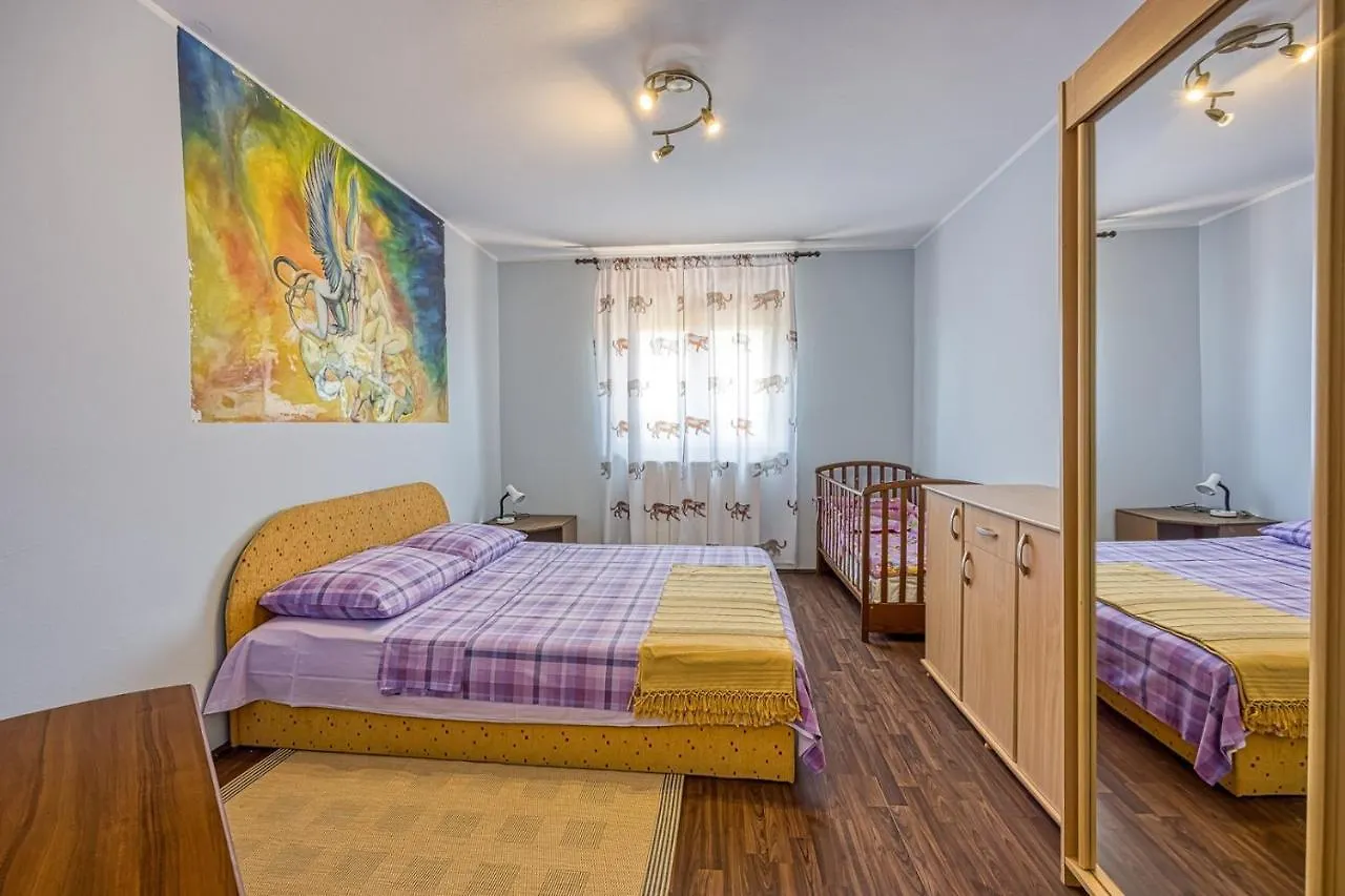 Holiday House Monte Grande Pula 0*,