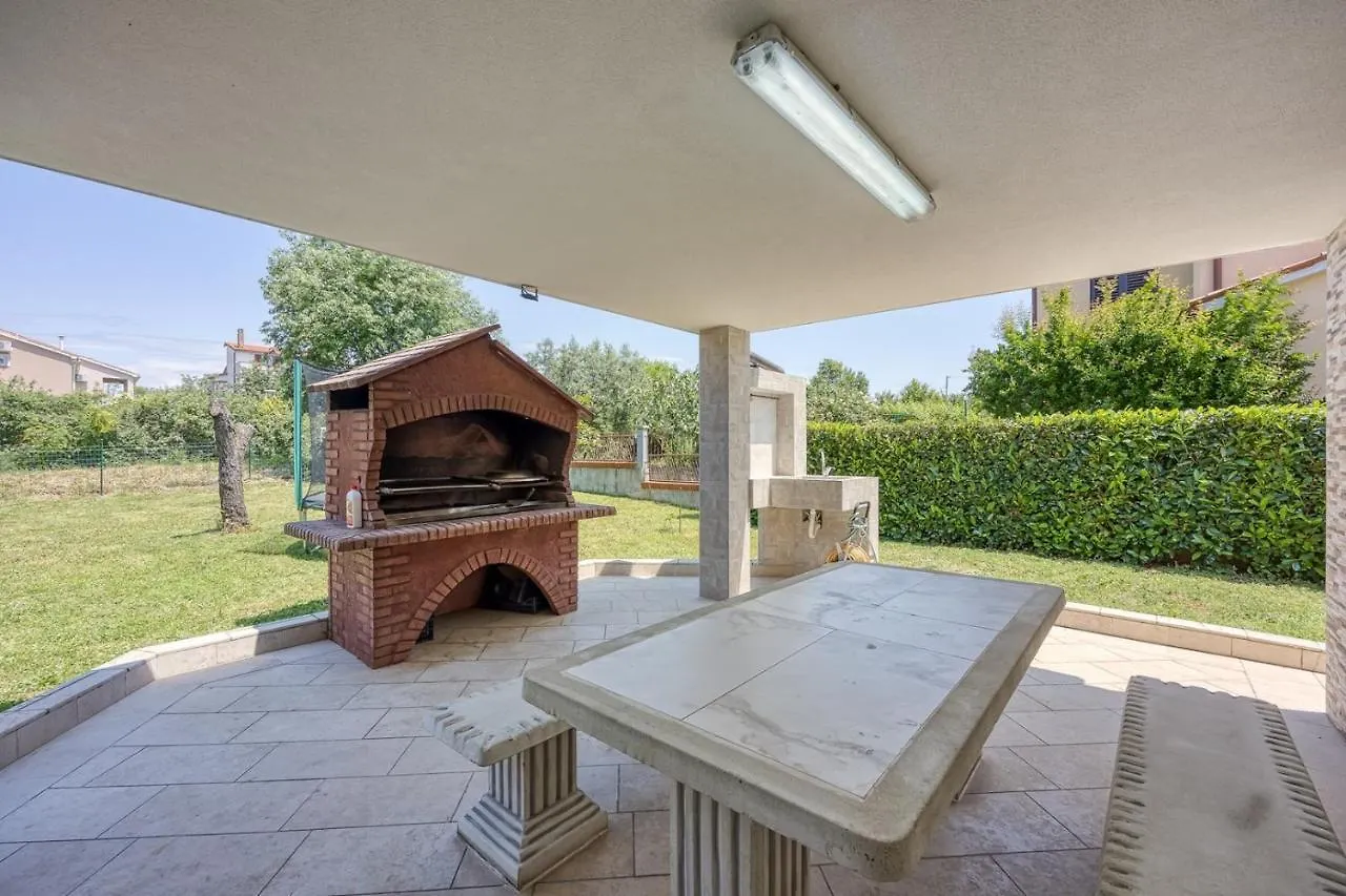 Holiday home Holiday House Monte Grande Pula